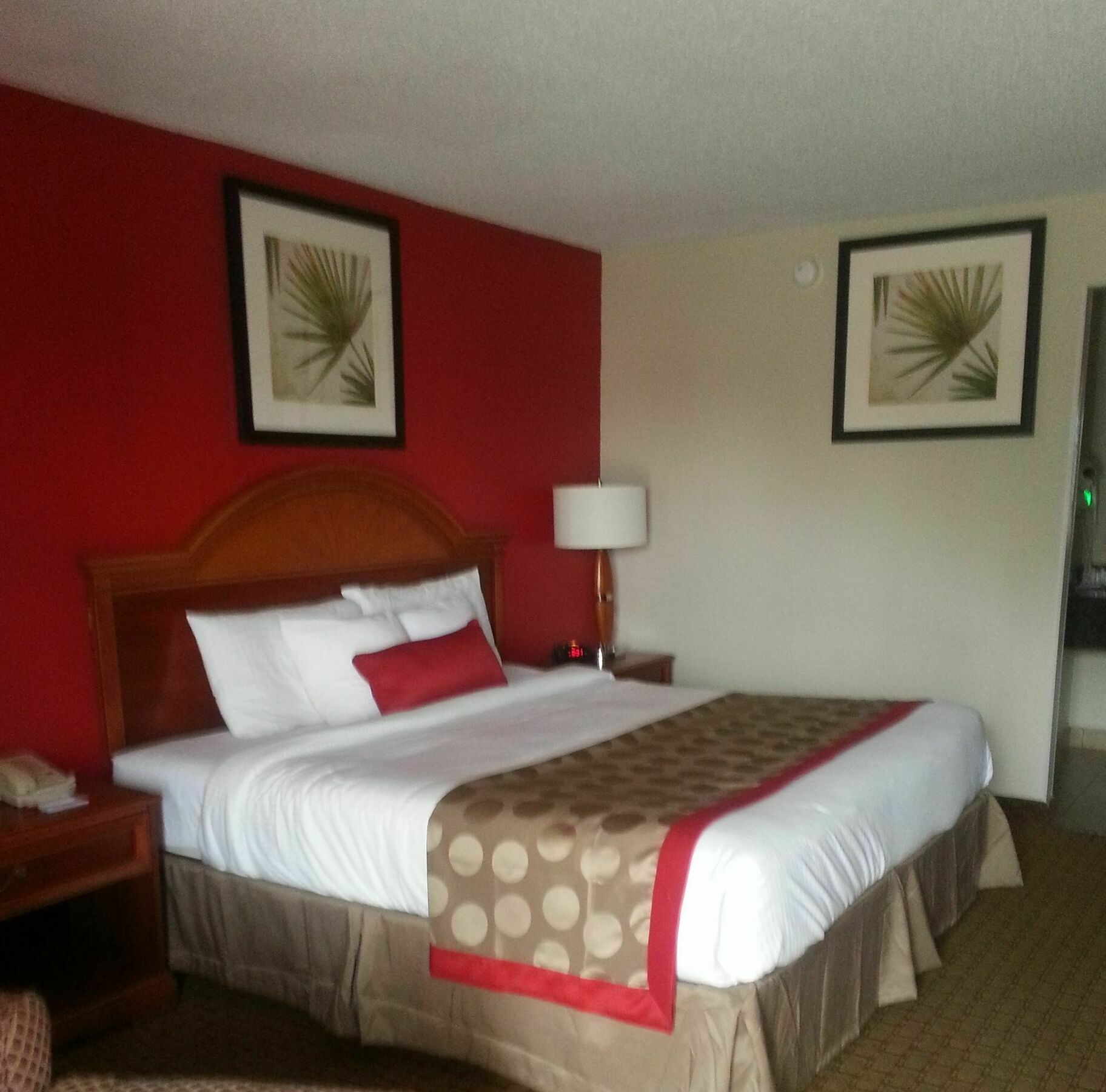 Ramada By Wyndham New Iberia Hotel Eksteriør billede